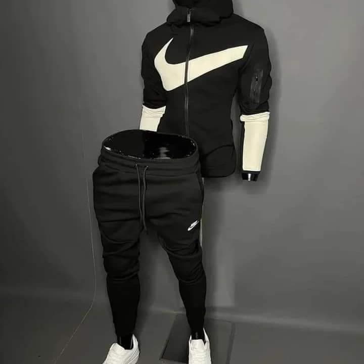 Nike Crna bijela Trenerka (Veliki znak) - slika 1